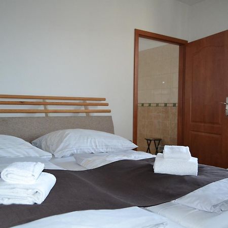 Kamenice Hotel Valnovka מראה חיצוני תמונה